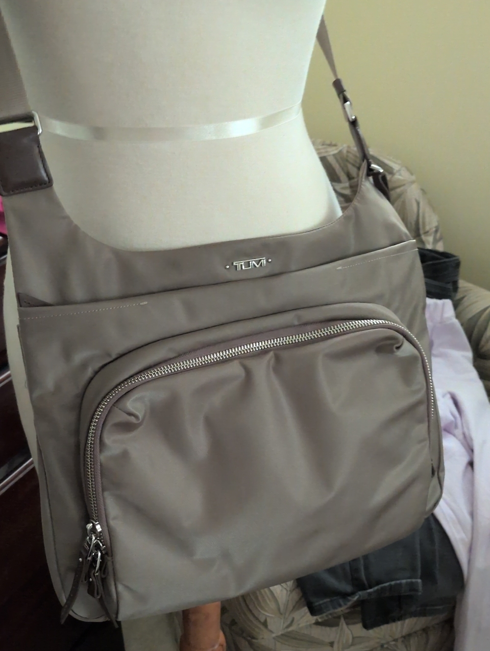 tumi crossbody bag